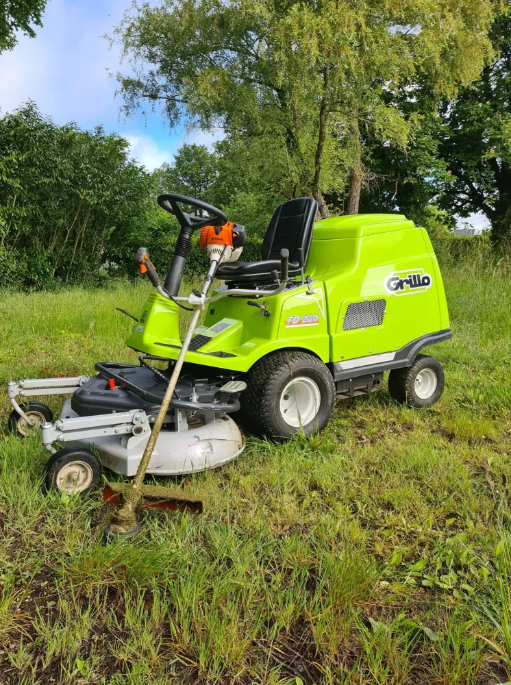 jardinier à Cléré-les-Pins